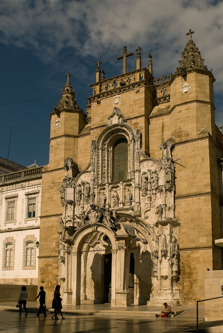 Igreja de Santa Cruz - Panteão Nacional